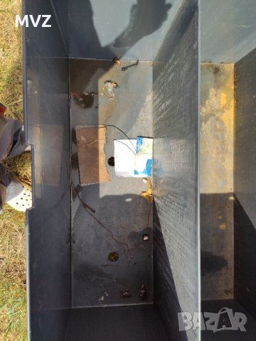 Продавам кош от батерия за електрокар/ричтрак, снимка 2 - Други машини и части - 37674237