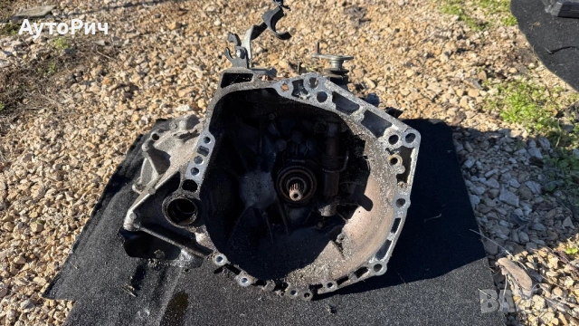 Скоростна кутия Toyota Aygo 1.0 i 68к.с. Тойота Айго 2010г., снимка 2 - Части - 53098077