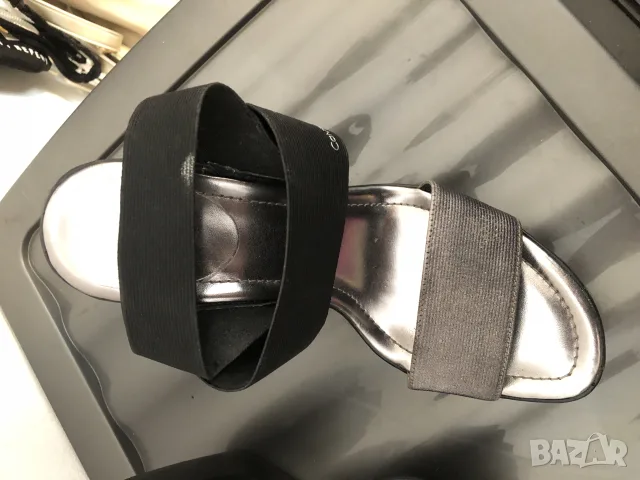 Дамски сандали на платформа Calvin Klein (оригинал), снимка 4 - Сандали - 55948493
