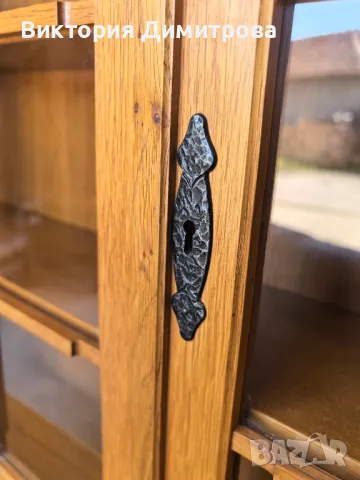 Стенна витрина , снимка 4 - Секции и витрини - 49611164