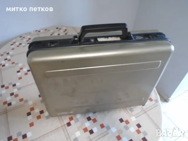 камера Video 8 Sony ccd-v100e, снимка 13 - Камери - 56473775