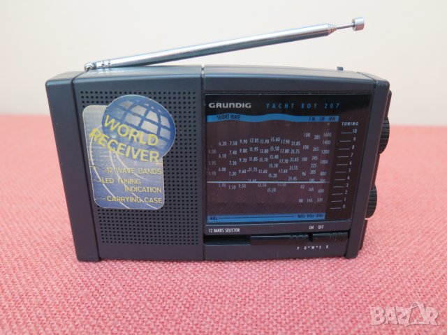 Grundig Yacht Boy 207 12 Band World Receiver, снимка 1 - Радиокасетофони, транзистори - 38289885