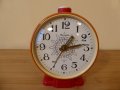 Будилник часовник Янтар, снимка 1 - Антикварни и старинни предмети - 44265105