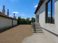 продавам къща гр.дългопол , снимка 3