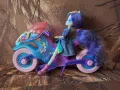Кукла Му Little Pony Екуестрия и мотор на Hasbro, снимка 1