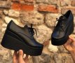 Обувки на платформа - черна кожа - 120K