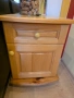 Нощно шкафче дървено, снимка 1