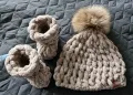 Бебешка шапка и ботушки handmade, снимка 2