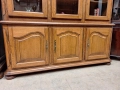 Винтидж трапезен бюфет дъб масив , снимка 3