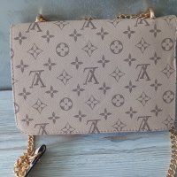 Louis Vuitton - дамска чанта, снимка 2 - Чанти - 42673666