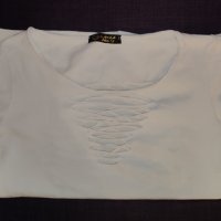 Дамска бяла накъсана тениска размер S цена 15 лв., снимка 5 - Тениски - 42900031