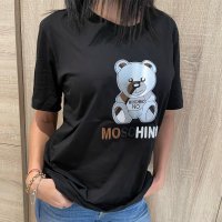 Дамска тениска Moschino код 83, снимка 1 - Тениски - 38411742