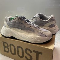 Adidas Yeezy Boost 700v2 “Static” Обувки 46EUR + Кутия, снимка 1 - Маратонки - 36827419