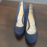 Сини токчета, снимка 1 - Дамски елегантни обувки - 27672505