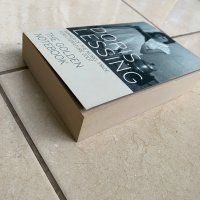Книга "The Golden Notebook", Doris Lessing, английски език, снимка 2 - Художествена литература - 35262380
