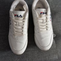 Спортни обувки  Fila, снимка 1 - Маратонки - 39467035