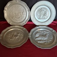 Немски чинии за стена -релефен калай-маркировка, снимка 1 - Антикварни и старинни предмети - 42134207