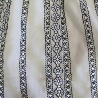 Винтич Копринена Женска Риза ръчно бродирана, снимка 3 - Антикварни и старинни предмети - 31770400