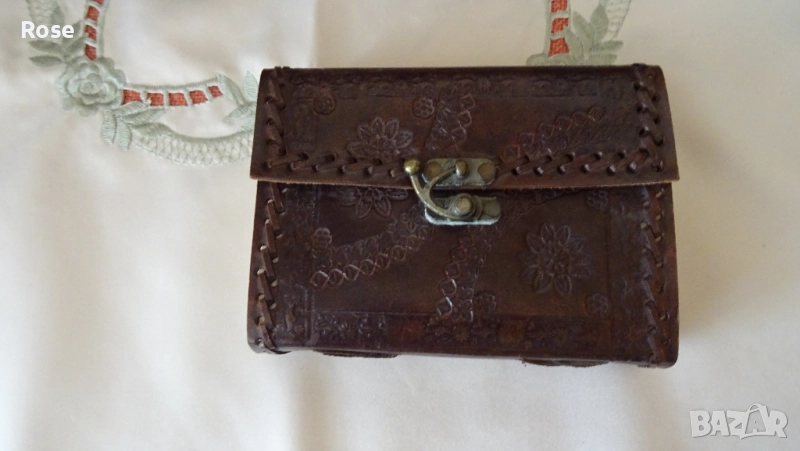 Ръчно изработен тефтер – естествена кожа., снимка 1