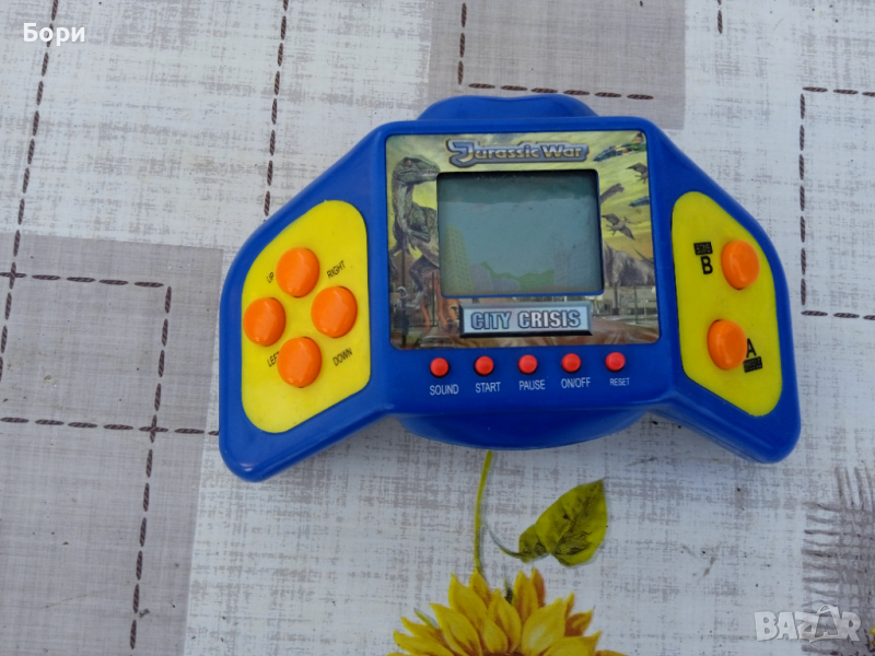 jurassic war city crisis LCD Video Game, снимка 1