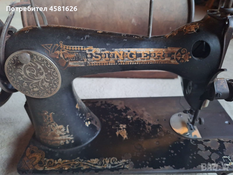 Автентична шевна машина Singer в комплект с оригиналната подложна маса, снимка 1