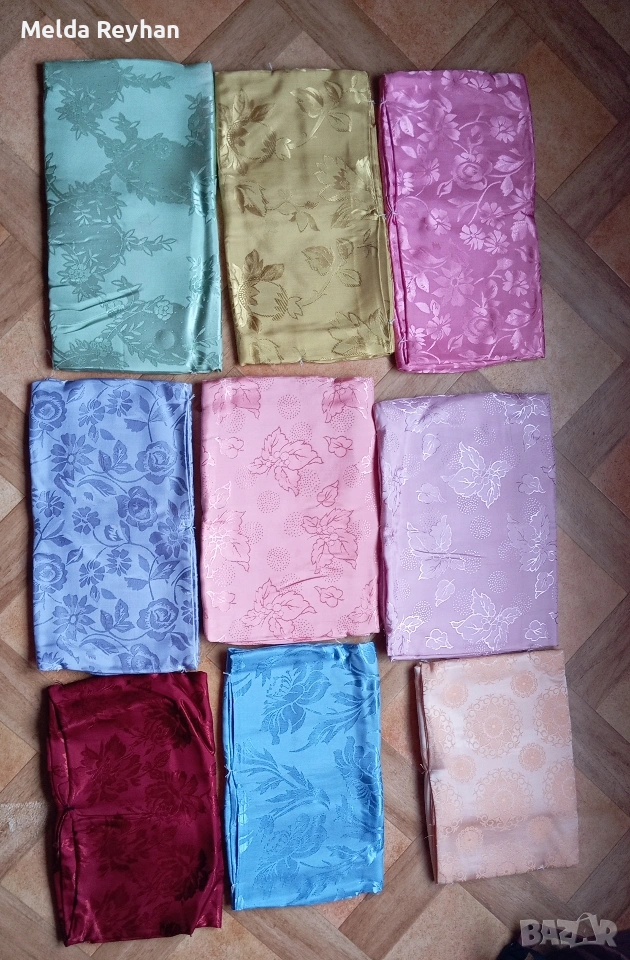 Платове с цветчета, снимка 1