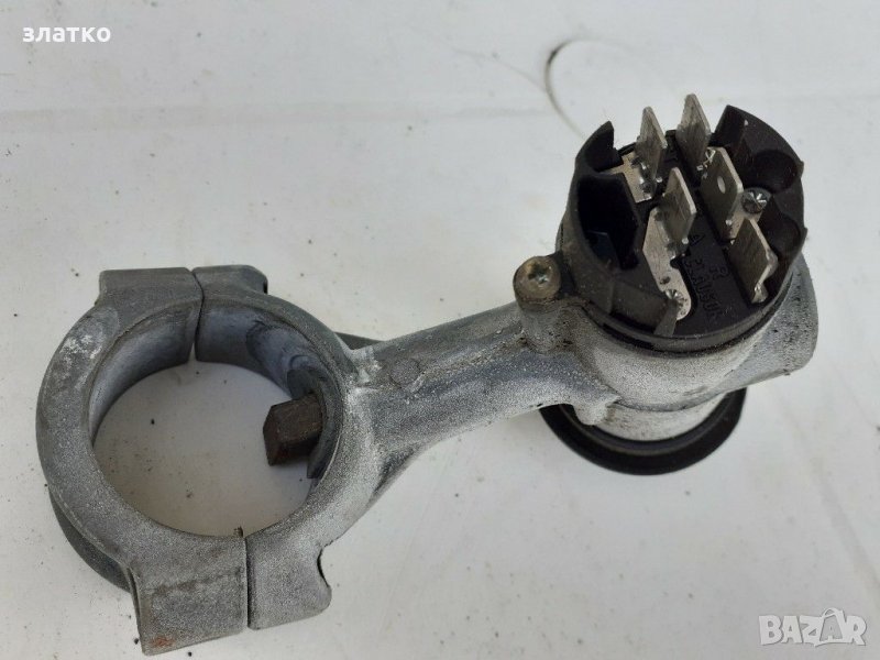 Контактен ключ за нисан примера 1992 година., снимка 1