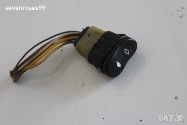 Бутон ел стъкла десен Форд Фокус 1 Ford Focus 1 98AG14529CB, снимка 1