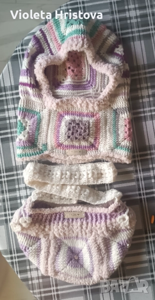 Комплект шапка и чантичка., снимка 1