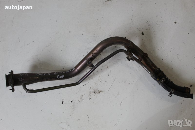 Тръба резервоар, гърловина Хонда сивик 6 англичанка 1.6 5врати 97г Honda civic 6 1.6 1997, снимка 1