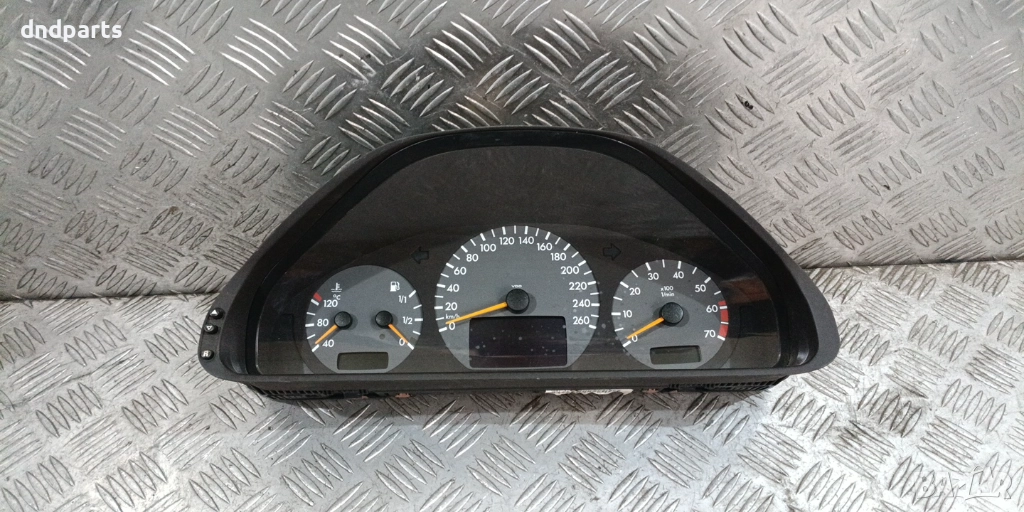 Километраж Mercedes CLK230K W208 2000г.	, снимка 1