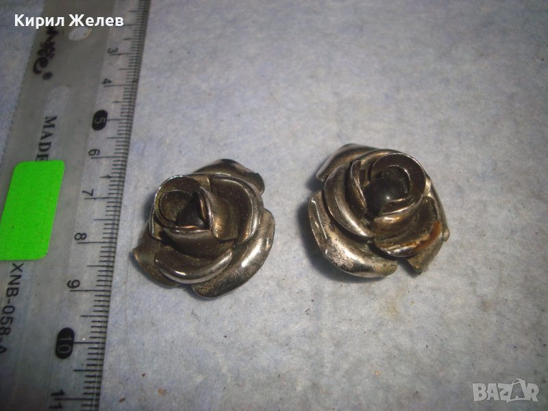 ДВЕ ФЛОРАЛНИ СРЕБРИСТИ УКРАШЕНИЯ - ЦВЕТЯ РОЗИ ПОДХОДЯЩИ и за ХЕНД - МЕЙД МАТЕРИАЛ АПЛИКАЦИЯ 29484, снимка 1