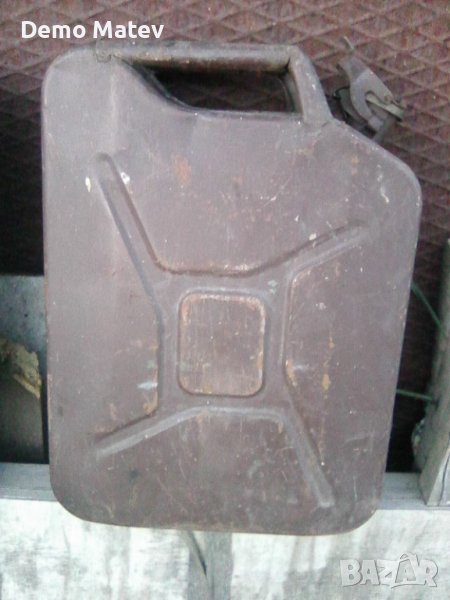 Продавам метални туби, снимка 1