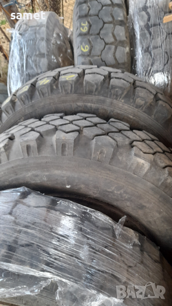 Гуми 8.25-20, снимка 1