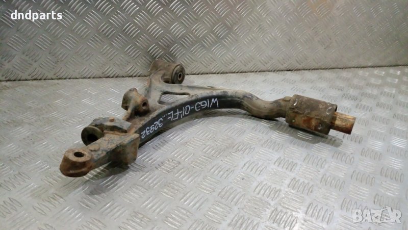 Носач Mercedes ML270 CDI w163 2001г.(преден ляв), снимка 1