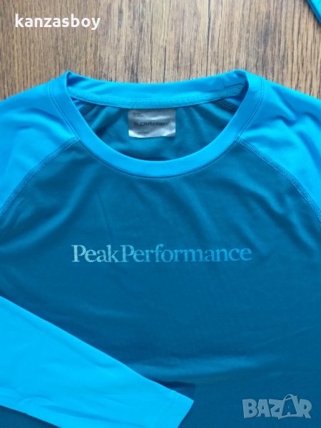 Peak performance - страхотна дамска блуза КАТО НОВА, снимка 1