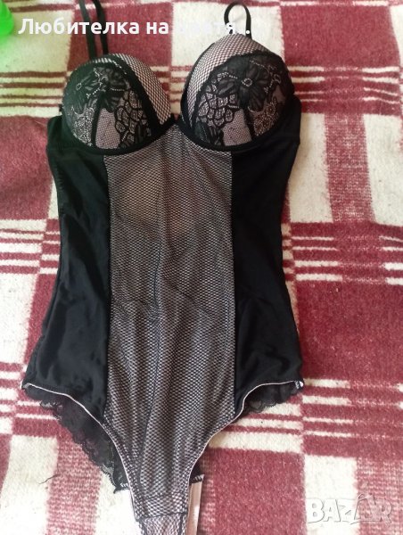 Продавам бодита, бюстиета, сутиени,бикини,прашки,чорапи,чорапогащници, снимка 1