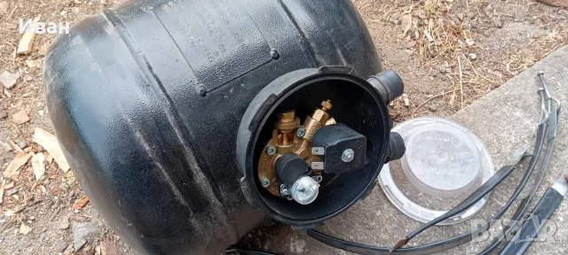 Автомобилна газова бутилка , снимка 2 - Уредби - 56362850