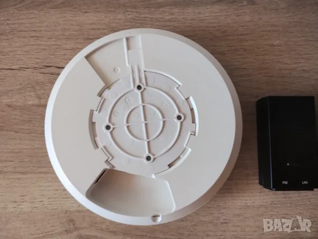 Ubiquiti AP AC LR точка за достъп, снимка 6 - Рутери - 56104495