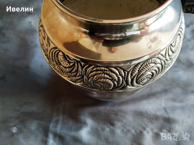 метална ваза в стил арт деко, снимка 3 - Антикварни и старинни предмети - 30462286
