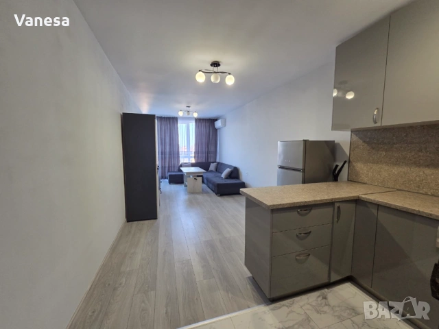 Двустаен апартамент в кв.Тракия