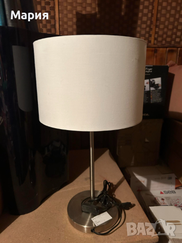Настолна лампа, снимка 1 - Настолни лампи - 44790484