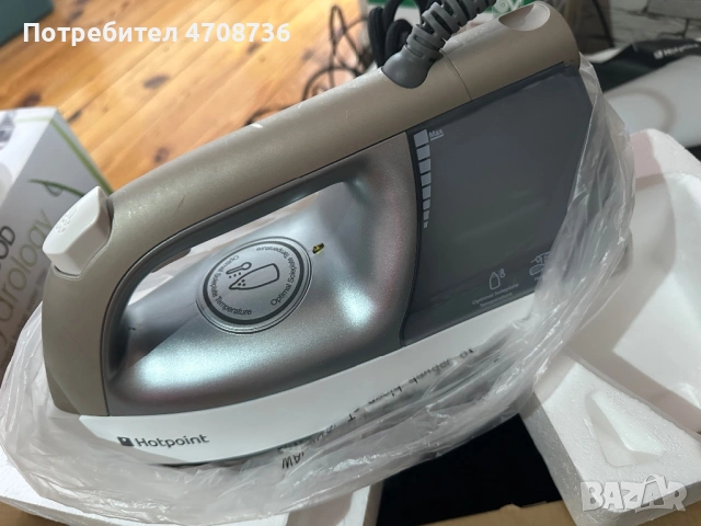 Ютия Hotpoint Compact Generator Iron, снимка 2 - Ютии - 53095042