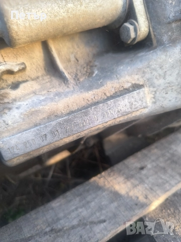 Скоростна кутия от Мерцедес 124 2.0 122 коня, снимка 4 - Части - 32339006