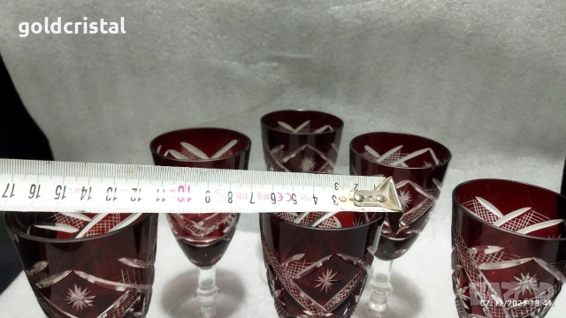 кристални чаши цветен червен кристал , снимка 3 - Антикварни и старинни предмети - 52683543
