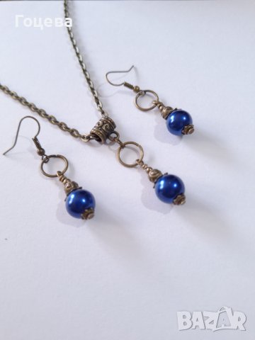 Новият ни елегантен комплект бижута с мастилено сини перли Сваровски и бронзови орнаменти , снимка 5 - Бижутерийни комплекти - 40853803