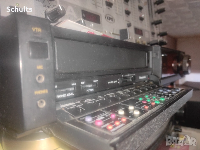 PANASONIC NV FS 90 HQ  S-VHS Видео плеър Made in Japan, снимка 3 - Декове - 52890436