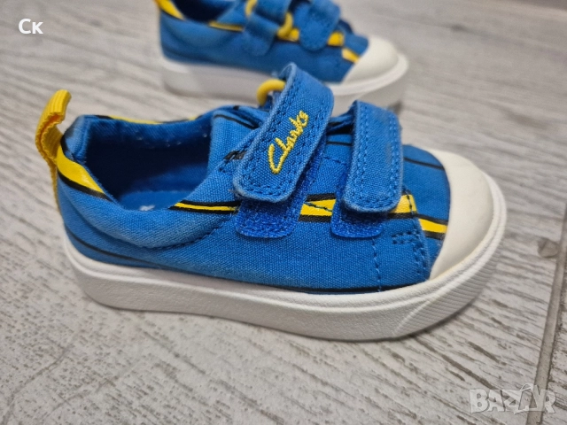 Детски обувки Clarks , снимка 3 - Детски маратонки - 51943324