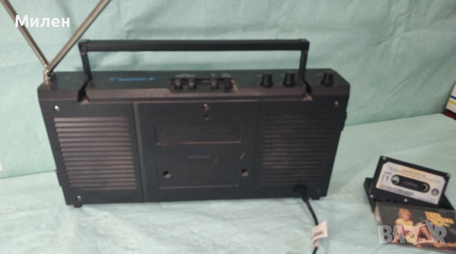 Радиокасетофон SKR 720 INCOMS Mezdra RFT radio cassette player-ретро /vintage/, снимка 9 - Радиокасетофони, транзистори - 54008671