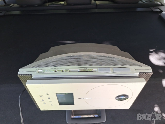 Grundig Ovation GLR2030 USB CD mp3 radio, снимка 3 - Аудиосистеми - 54302960